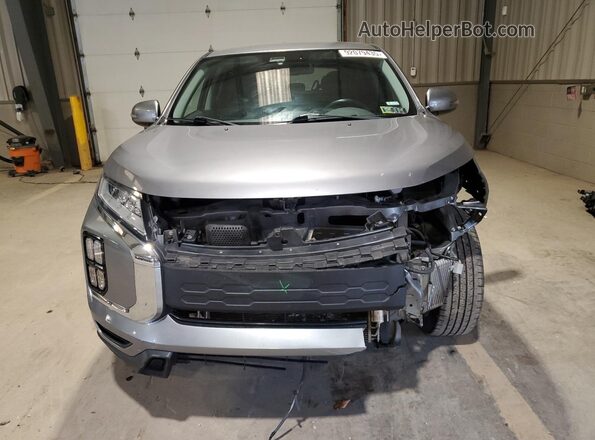 JA4AP4AU5LU004545 2020 MITSUBISHI OUTLANDER Серебряный Вид спереди