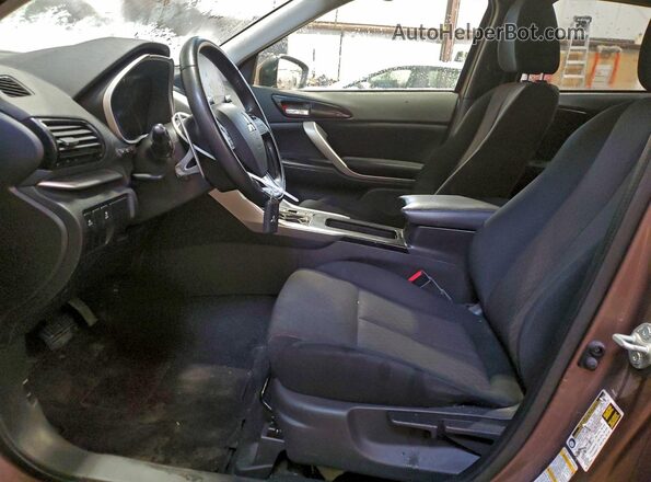 JA4ATVAA9NZ602876 2022 MITSUBISHI ECLIPSE Коричневый Вид салона спереди