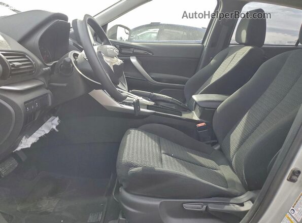 JA4ATVAA9SZ005173 2025 MITSUBISHI ECLIPSE Серебряный Вид салона спереди