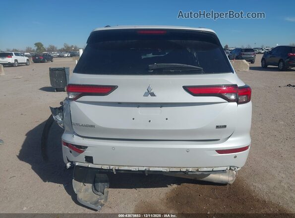 JA4J3VA82NZ059447 2022 MITSUBISHI OUTLANDER White 