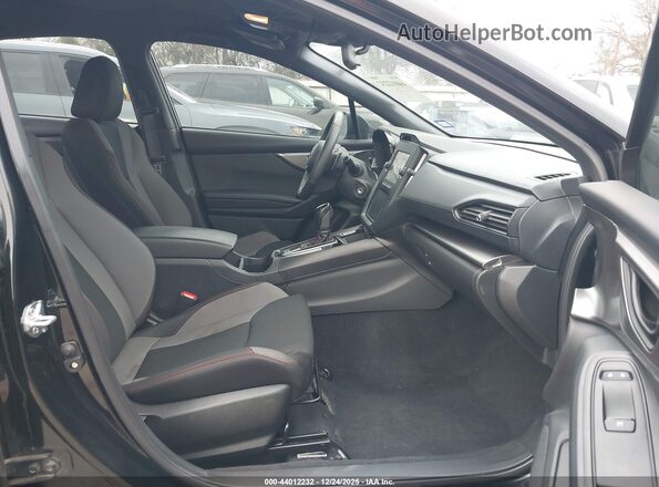 JF1VBAB61P8813033 2023 SUBARU WRX Черный Вид салона спереди