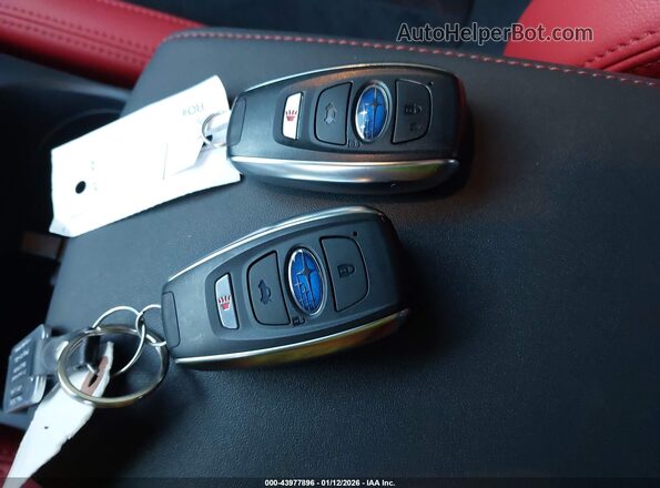 JF1VBAN68S8804611 2025 SUBARU WRX Blue Vista del salpicadero