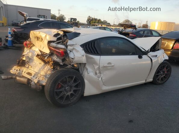 JF1ZCAC12J9602507 2018 SUBARU BRZ Белый Задняя правая четверть