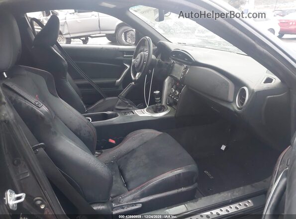 JF1ZCAC14H9600624 2017 SUBARU BRZ Серый Вид салона спереди