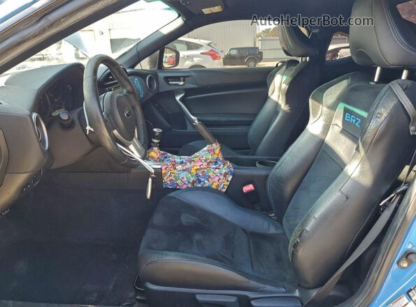 JF1ZCAC1XG9600755 2016 SUBARU BRZ Синий Вид салона спереди