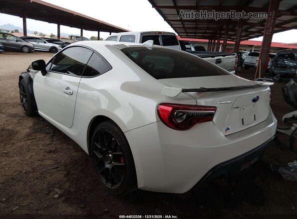 JF1ZCAC1XH9605570 2017 SUBARU BRZ Белый Задняя левая четверть
