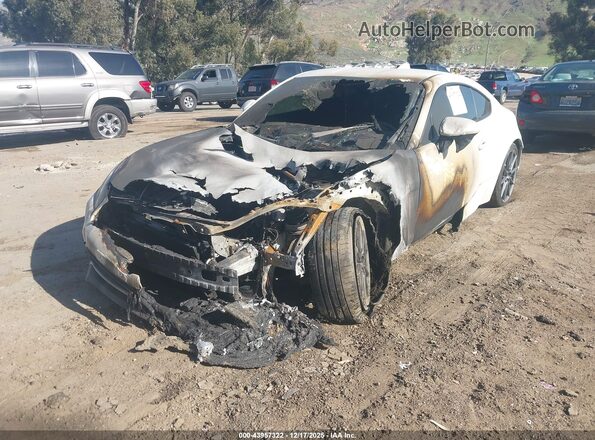 JF1ZDBE1XP9702847 2023 SUBARU BRZ Белый Передняя левая четверть