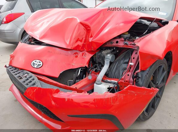 JF1ZNBE15N9752372 2022 TOYOTA GR86 Красный Вид спереди