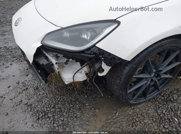 JF1ZNBE17P9753932 2023 TOYOTA GR86 White 