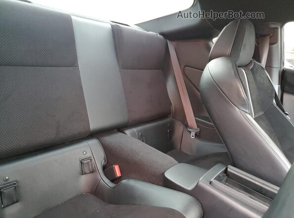 JF1ZNBF18P8765530 2023 TOYOTA GR Белый Вид задних сидений