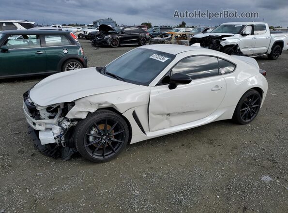 JF1ZNBF18P8765530 2023 TOYOTA GR Белый Передняя левая четверть