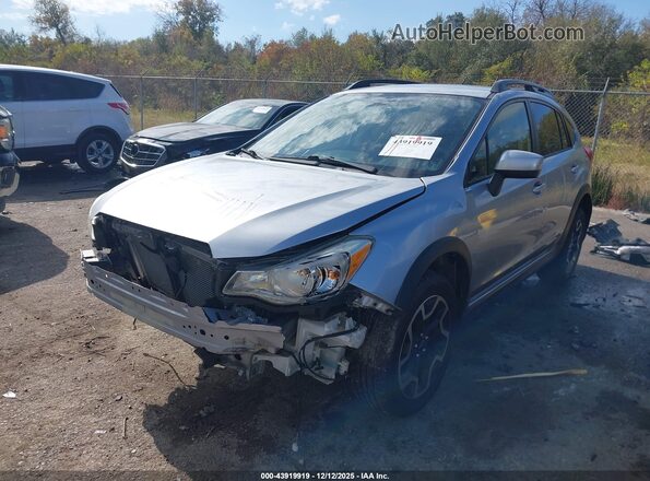 JF2GPABC9H8209016 2017 SUBARU CROSSTREK Серебряный Передняя левая четверть