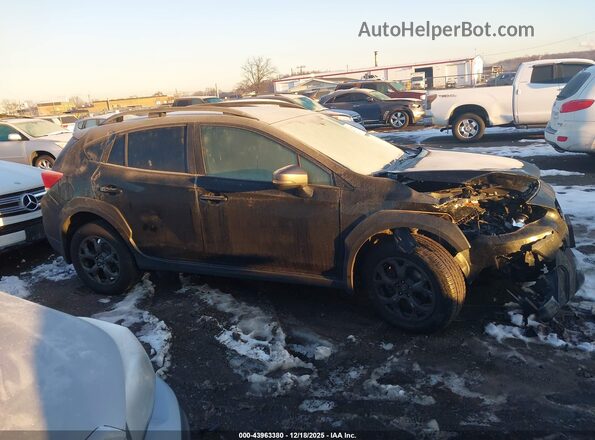 JF2GTHSC4NH238617 2022 SUBARU CROSSTREK Black Rear interior view