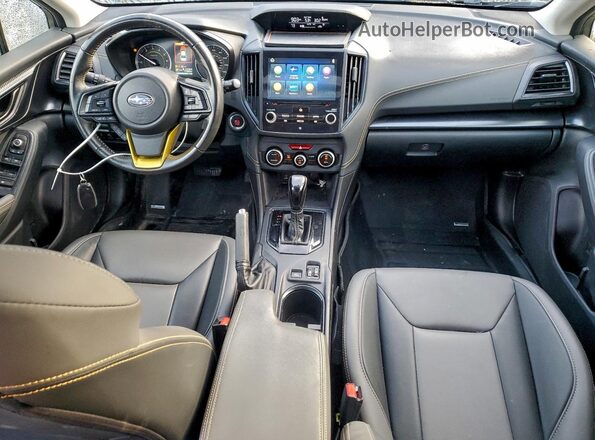 JF2GTHSC9PH271504 2023 SUBARU CROSSTREK Gray Vista del salpicadero