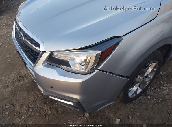 JF2SJATC5HH414925 2017 SUBARU FORESTER 2.5I TO Серебряный 