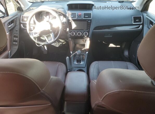 JF2SJAWC3HH596880 2017 SUBARU FORESTER 2.5I TO Серый Вид панели приборов