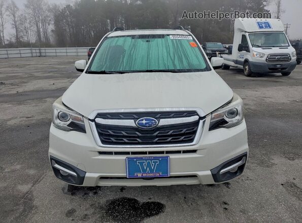 JF2SJAWC5HH496957 2017 SUBARU FORESTER 2.5I TO Белый Вид спереди