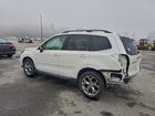 2017 Subaru Forester 2.5i Touring Белый vin: JF2SJAWC5HH496957