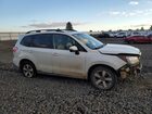 2018 Subaru Forester 2.5i Touring Белый vin: JF2SJAWC7JH499137