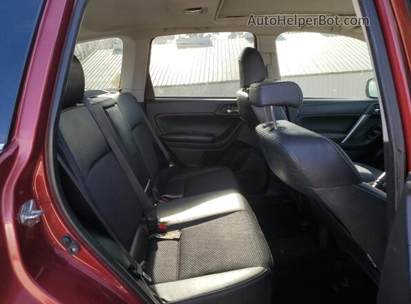 JF2SJGDC3GH511458 2016 SUBARU FORESTER2. Красный Вид задней части салона
