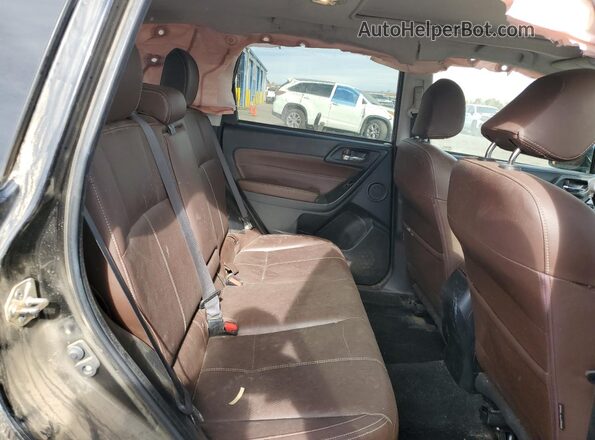 JF2SJGTC8HH439174 2017 SUBARU FORESTER2. Black Vista de los asientos traseros