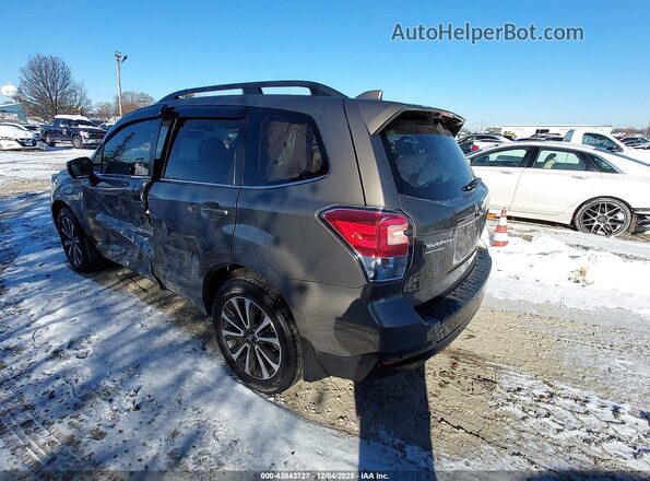 JF2SJGWC6JH599684 2018 SUBARU FORESTER2. Бежевый Задняя левая четверть
