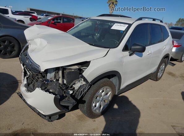 JF2SKADC2MH478264 2021 SUBARU FORESTER White Передня ліва чверть