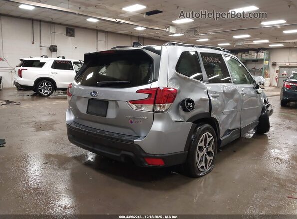 JF2SKADC4RH445080 2024 SUBARU FORESTER Silver Tył prawy