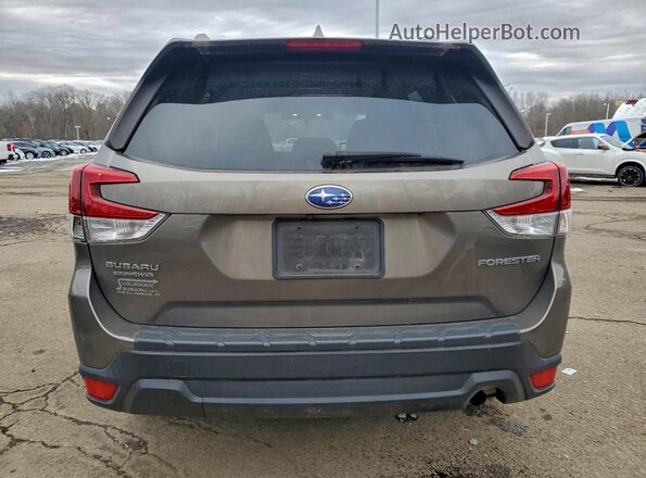 JF2SKAFC7MH479729 2021 SUBARU FORESTER Gray Widok z tyłu