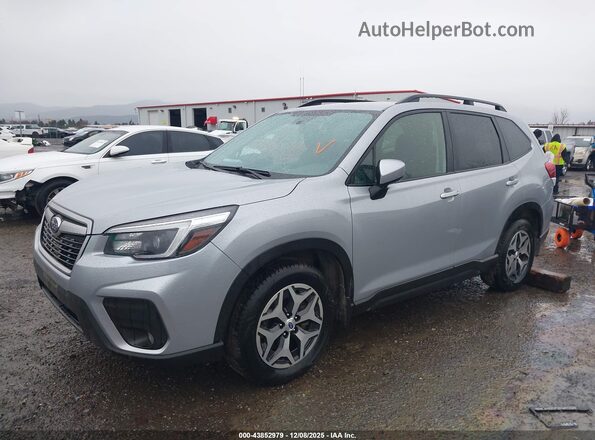 JF2SKAJC2MH526348 2021 SUBARU FORESTER Silver Front left