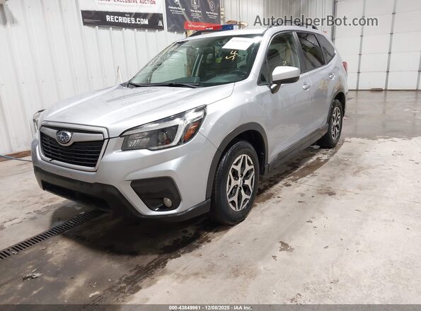 JF2SKAJCXMH408953 2021 SUBARU FORESTER Silver Front left