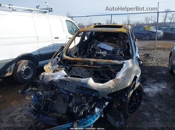 JF2SKAMC1PH404614 2023 SUBARU FORESTER Синий Вид спереди