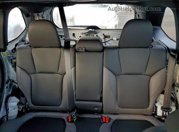 JF2SLDHC1SH490749 2025 SUBARU FORESTER White Vista de los asientos traseros