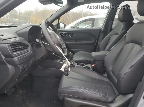 JF2SLDRC4SH536721 2025 SUBARU FORESTER Silver წინა სალონის ხედი