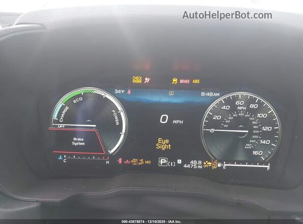 JF2SLSED3SH429095 2025 SUBARU FORESTER Gray Widok tylnych siedzeń