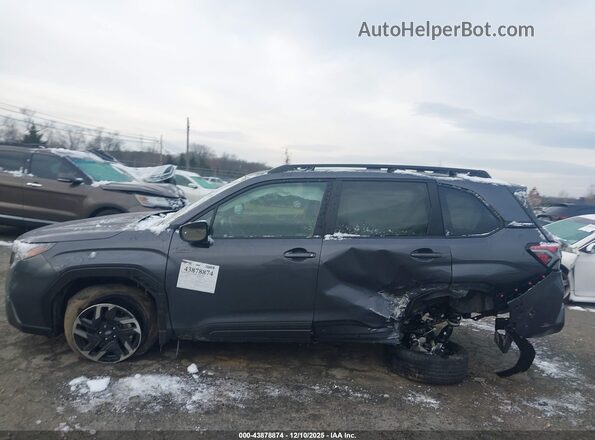 JF2SLSED3SH429095 2025 SUBARU FORESTER Gray Widok wnętrza 360 stopni