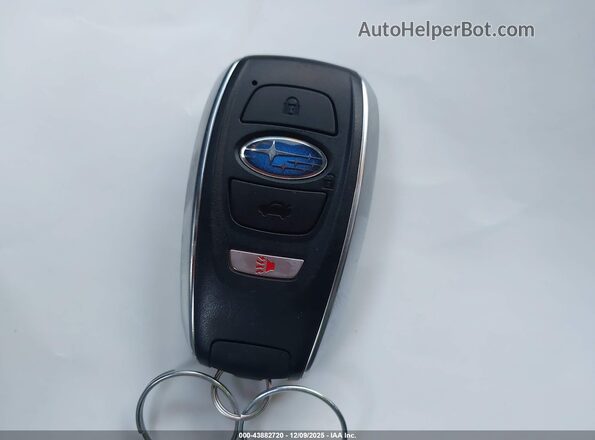 JF2SLSED5SH414842 2025 SUBARU FORESTER Green წინა პანელის ხედი