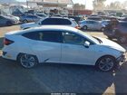 2018 Honda Clarity Plug-in Hybrid   White vin: JHMZC5F15JC008802