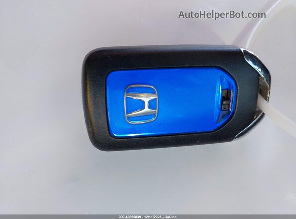 JHMZC5F15JC008802 2018 HONDA CLARITY PLUG-IN HYBRID White წინა პანელის ხედი