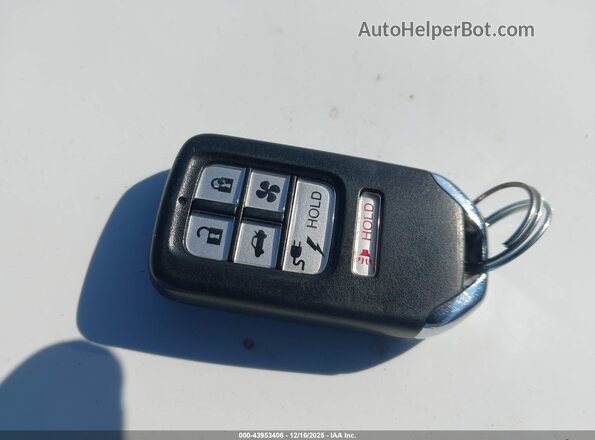 JHMZC5F16JC000367 2018 HONDA CLARITY PLUG-IN HYBRID Teal Widok deski rozdzielczej