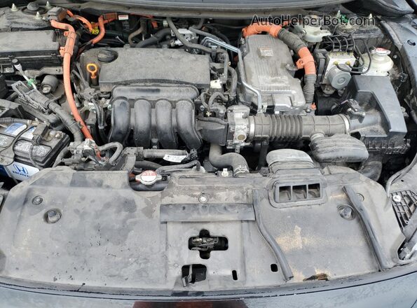 JHMZC5F17JC009000 2018 HONDA CLARITY Black Engine compartment view