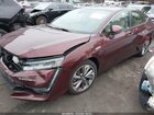2018 Honda Clarity Plug-in Hybrid Touring Maroon vin: JHMZC5F32JC017653