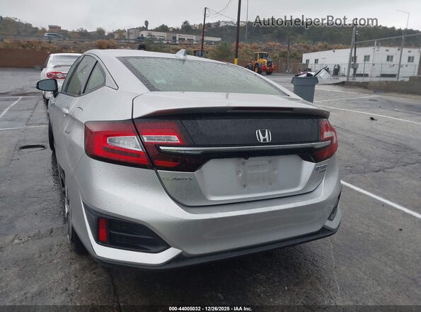 JHMZC5F37JC015719 2018 HONDA CLARITY PLUG-IN HYBRID Silver 
