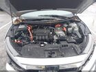 2018 Honda Clarity Plug-in Hybrid Touring Silver vin: JHMZC5F37JC015719