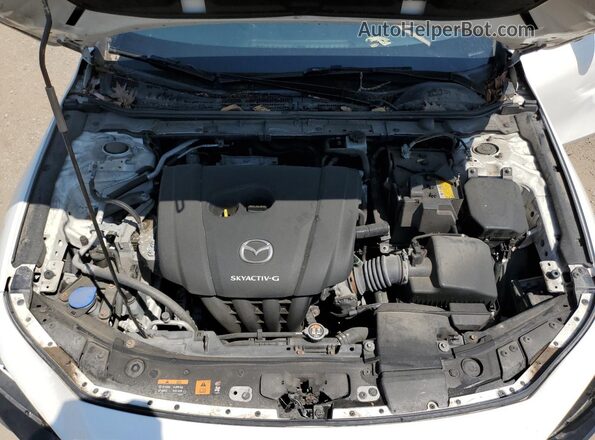 JM1BPAK7XK1106263 2019 MAZDA 3 Белый Вид задней части салона