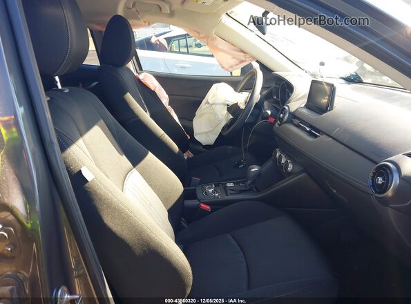JM1DKDB76M1500483 2021 MAZDA CX-3 Серый Вид салона спереди