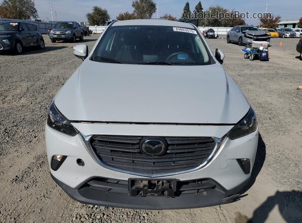 JM1DKFB75M1504049 2021 MAZDA CX-3 Серебряный Вид спереди