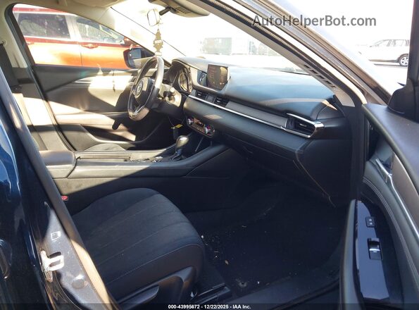JM1GL1UM3J1330753 2018 MAZDA 6 Navy Вид салона спереди