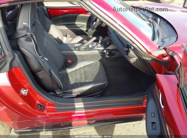 JM1NDAL73S0657130 2025 MAZDA MX-5 MIATA RF Red Вид салону спереду