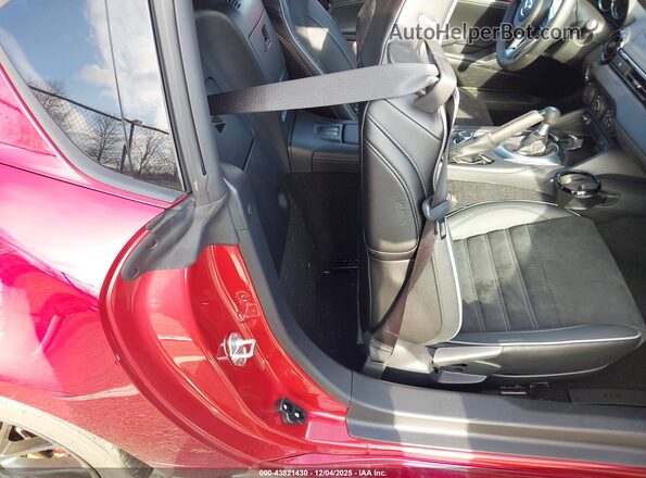 JM1NDAL73S0657130 2025 MAZDA MX-5 MIATA RF Red Вид наклейки з VIN-кодом